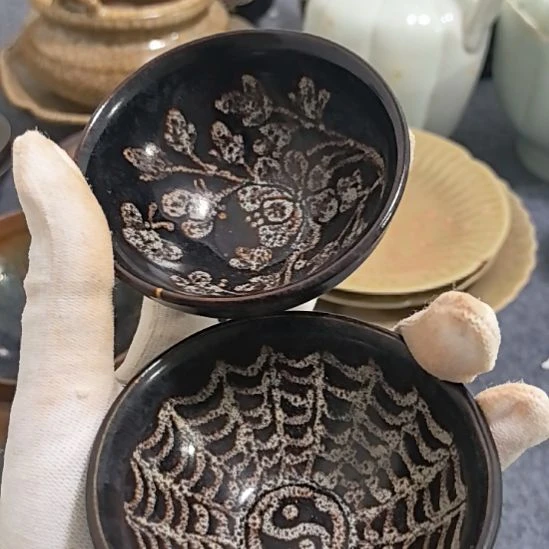 藏***贤吉州窑小盏一个全品