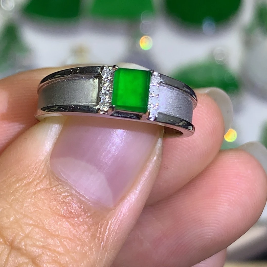 翡翠戒指18K金镶嵌7、