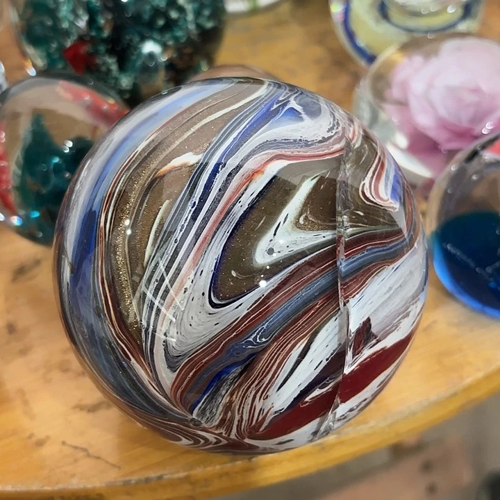 琉璃手工艺品瑕疵