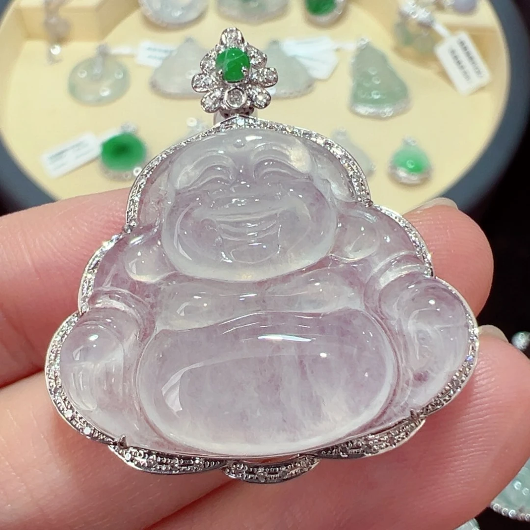 颈饰18K金镶嵌翡翠吊坠