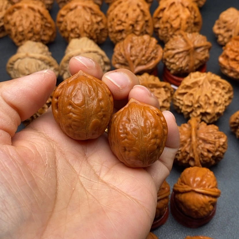 【闪购商品】文玩核桃把件蜜枣