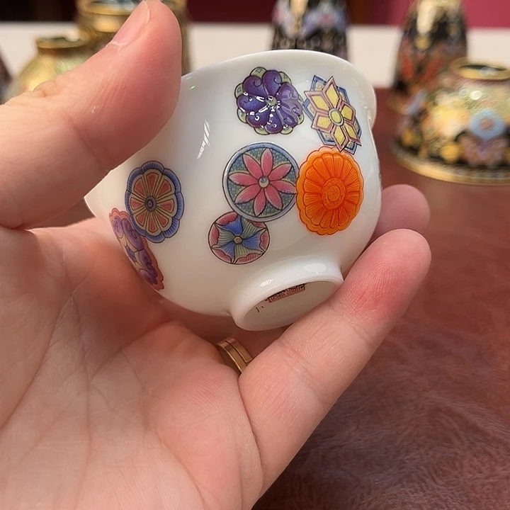 瓷片千年瓷都景德镇 艺术关注谢佳豪