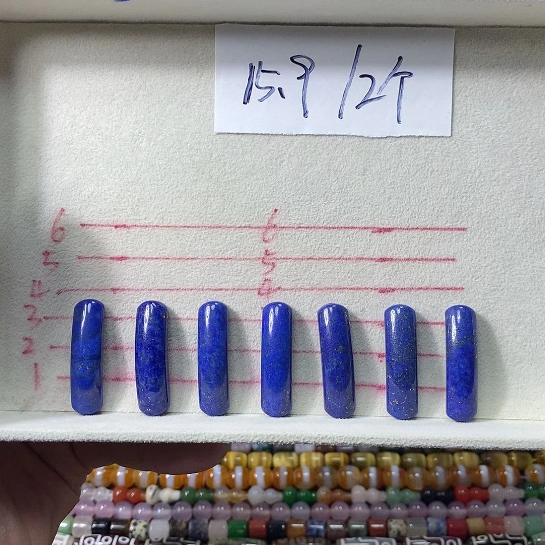 石英质玉未镶嵌，2个，天然青金半镯10×35mm，