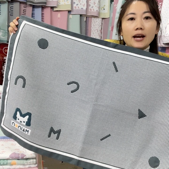 棉特价促销黑色字母小狗