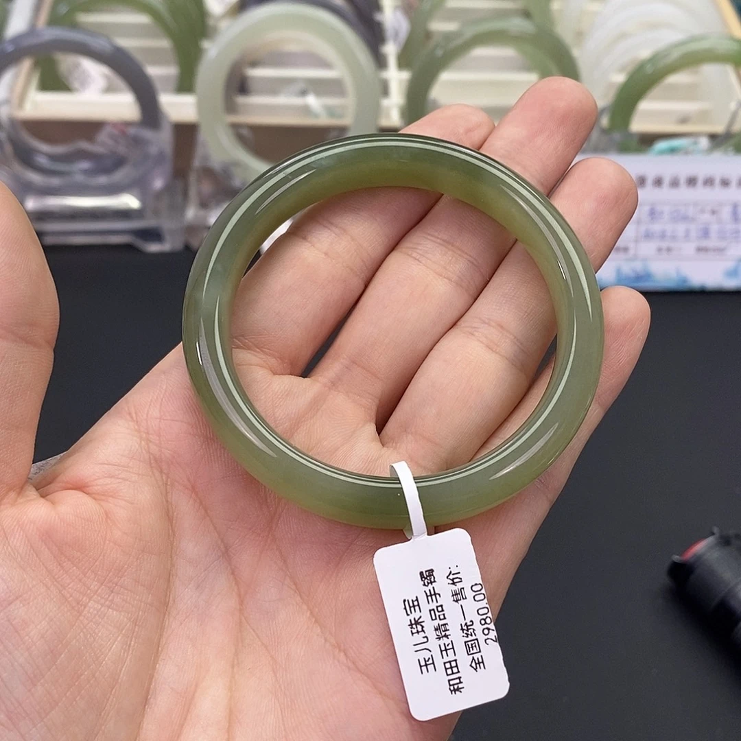 和田玉未镶嵌珠宝奇石54