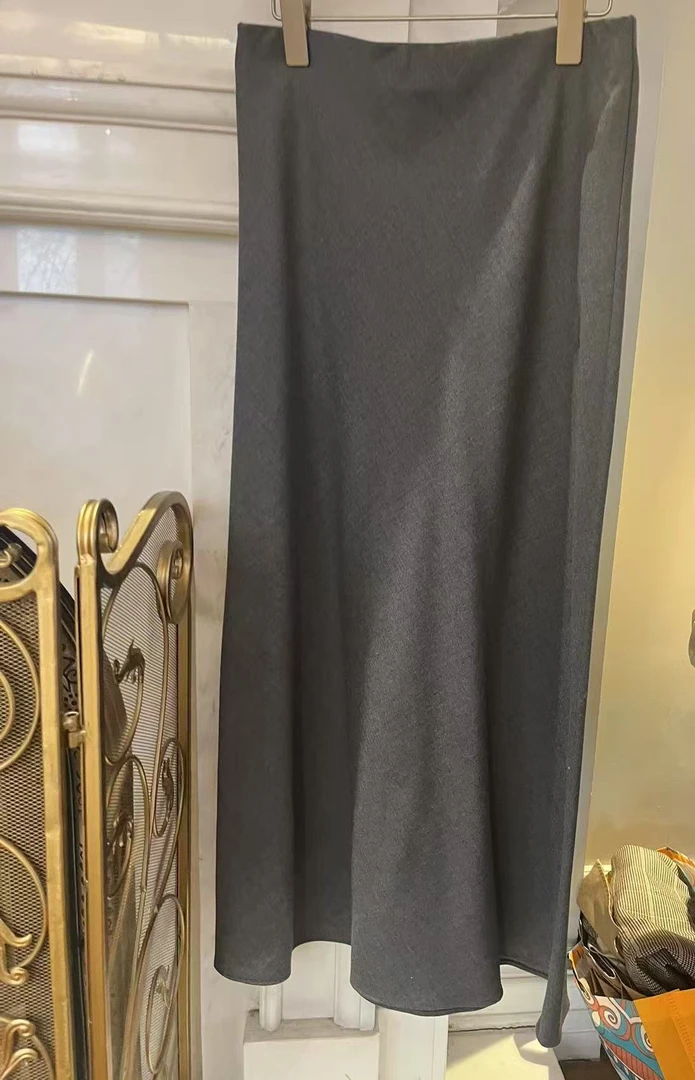 SENSE 25年  斜裁显瘦半身裙