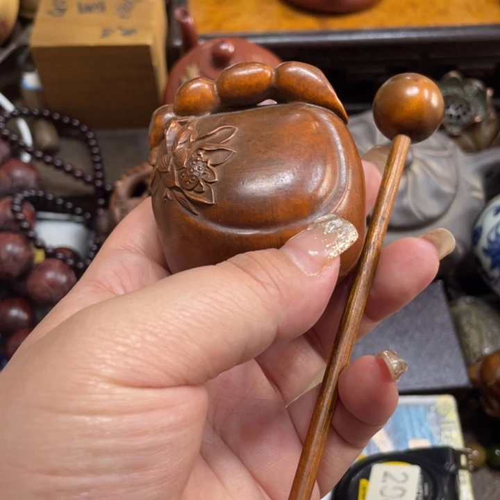 端景台花梨木类陶瓷木桥的作品