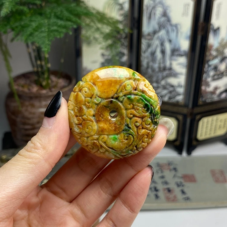 老料黄加绿如意雕花平安扣挂件 天然翡翠A货