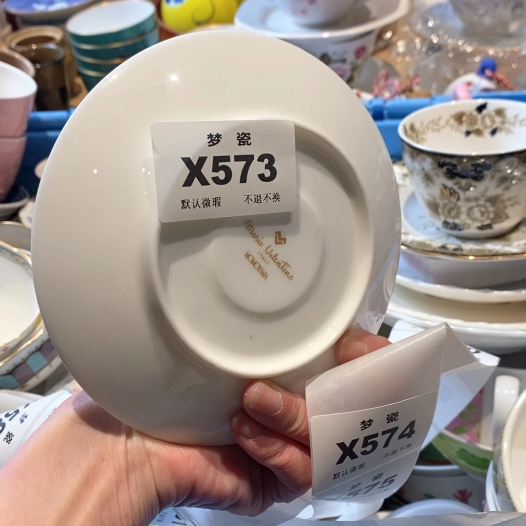 瓷片吃**呢哈哈哈哈哈哈哈哈