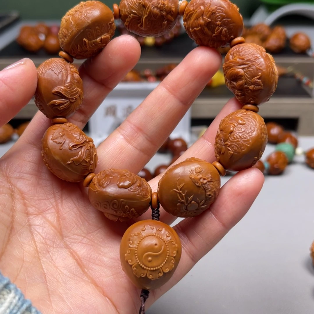 吊坠橄榄核钟馗手串