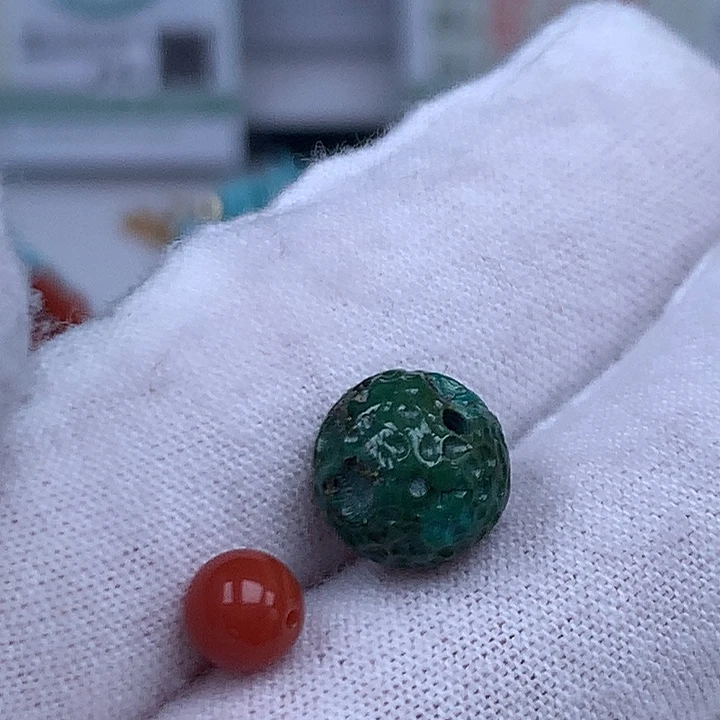 南红玛瑙未镶嵌珠宝奇石