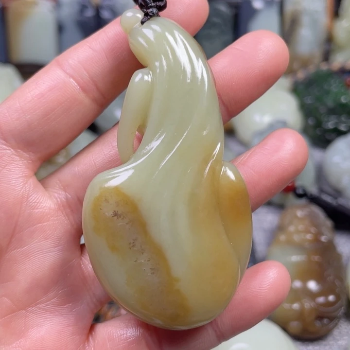 和田玉未镶嵌挂件