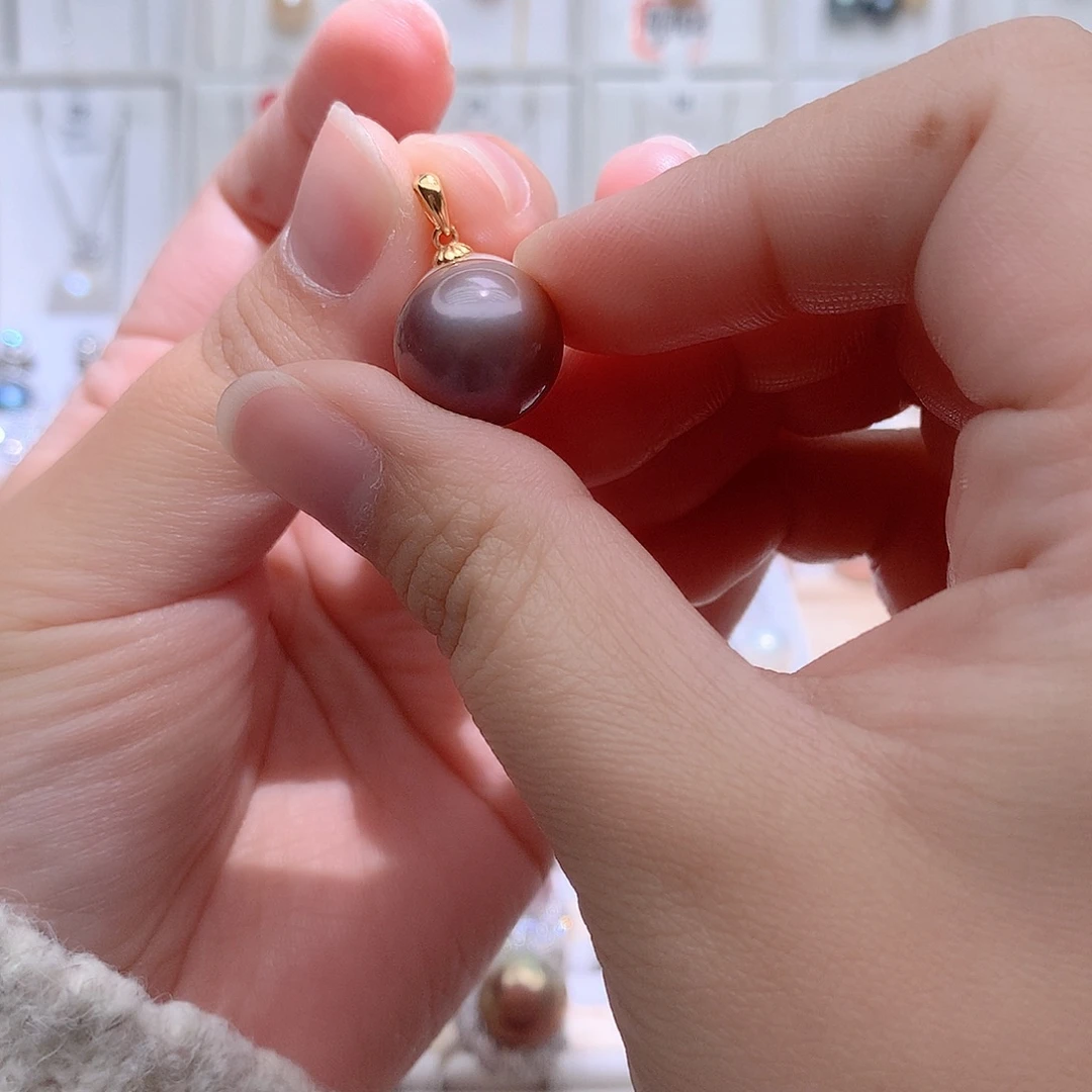 淡水珍珠吊坠(赠链)银S925镶嵌CC14+