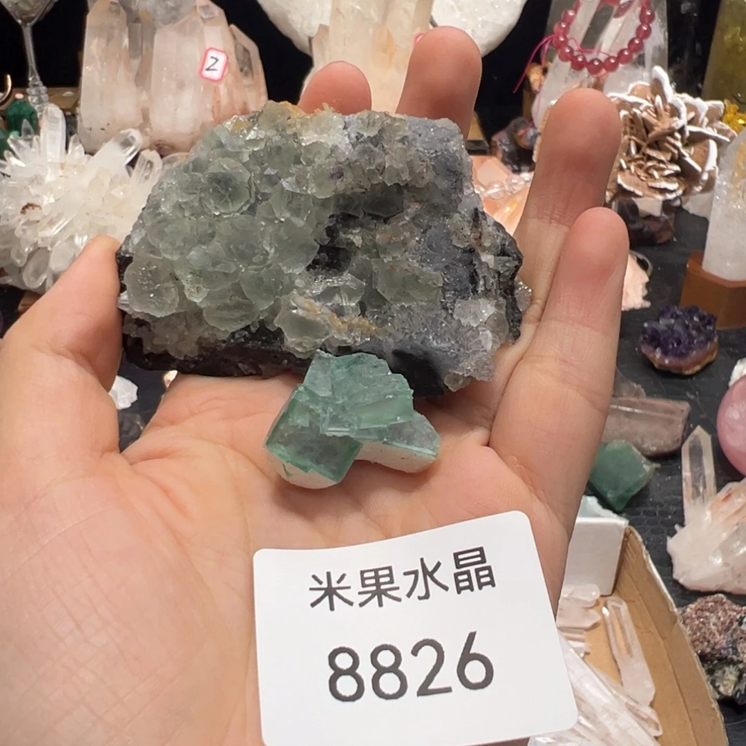 柒****未镶嵌珠宝半成品水晶