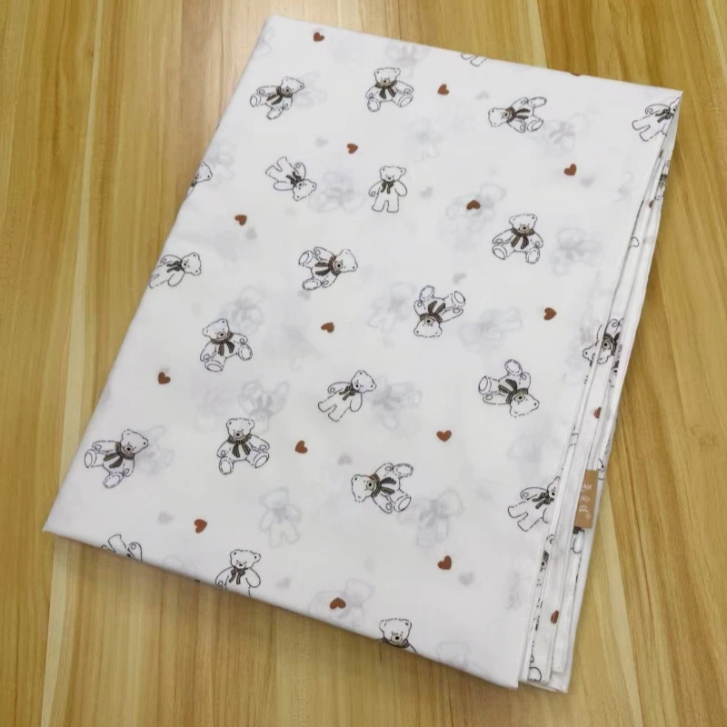 1.4*1.8心心熊米白天丝绵绸凉凉毯