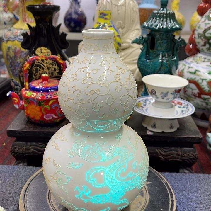 瓷器摆件工艺品有