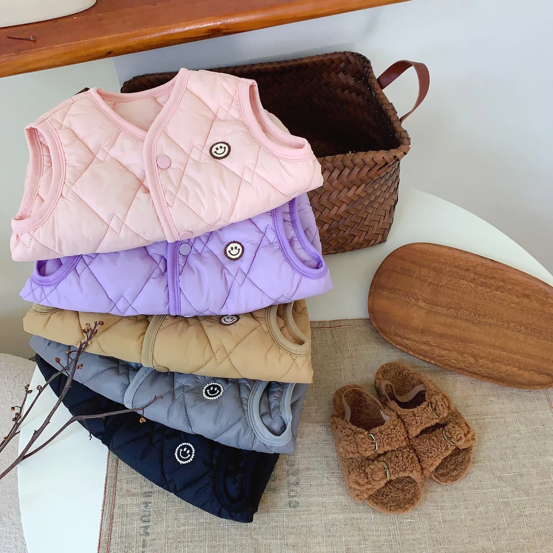 424024 安蒂宝贝男女童笑脸冬款加棉马甲保暖棉内胆冬季撞色宝宝