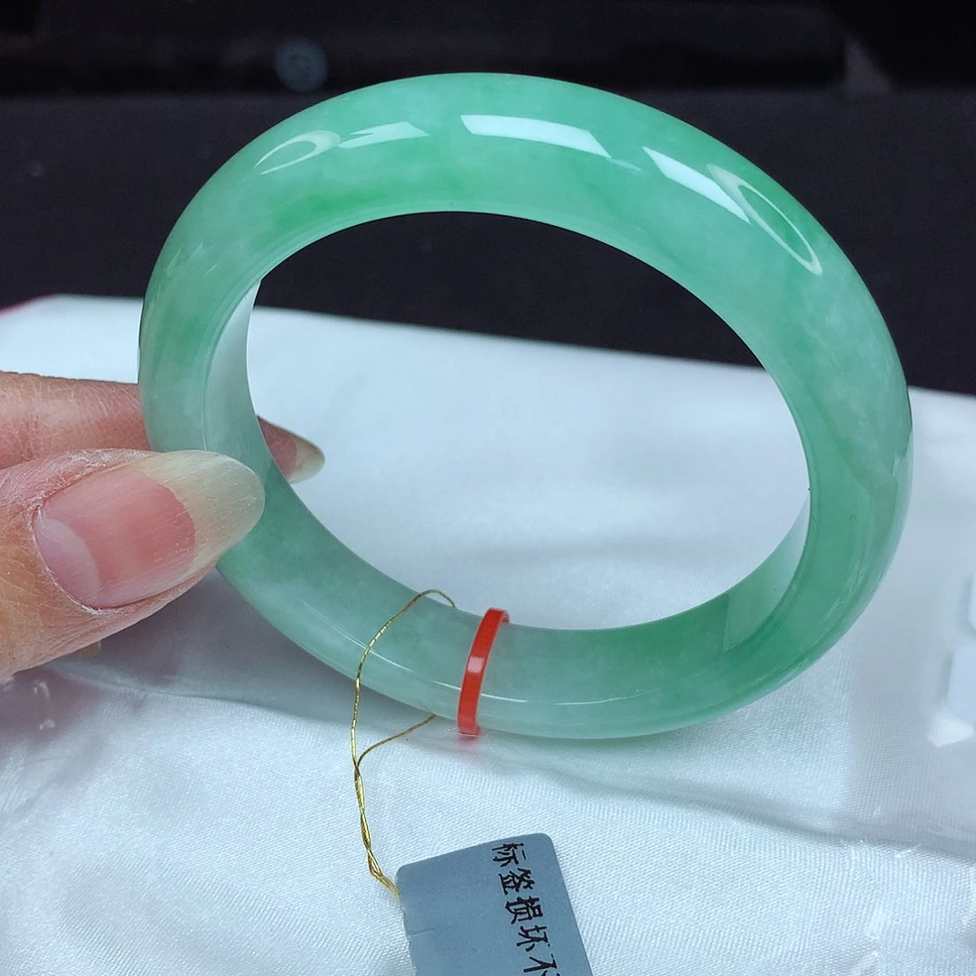 翡翠未镶嵌手镯54圈910