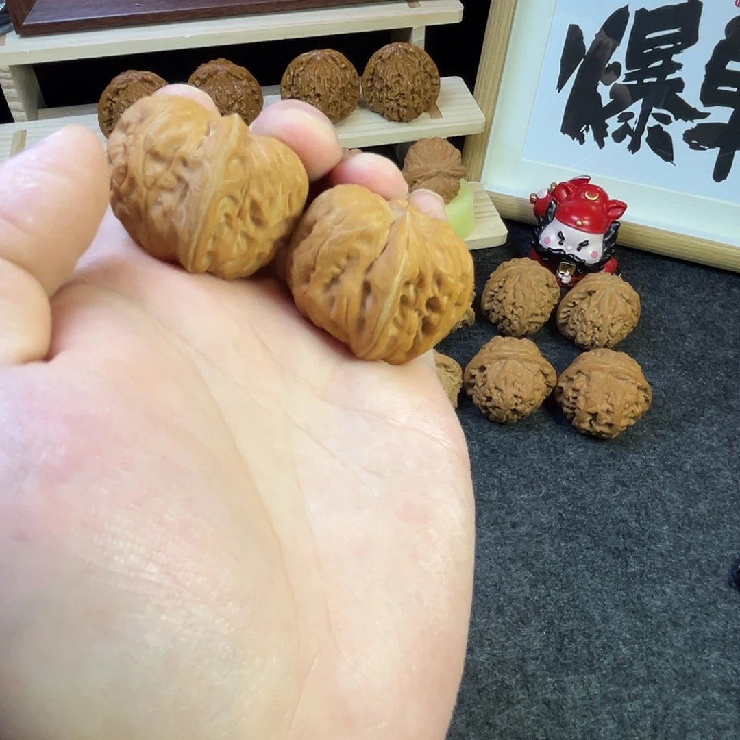 把件文玩核桃元宝