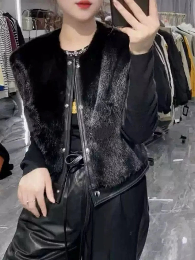 2025冬季新款时装款貂皮马甲女短款皮草小母貂外搭黑色坎肩