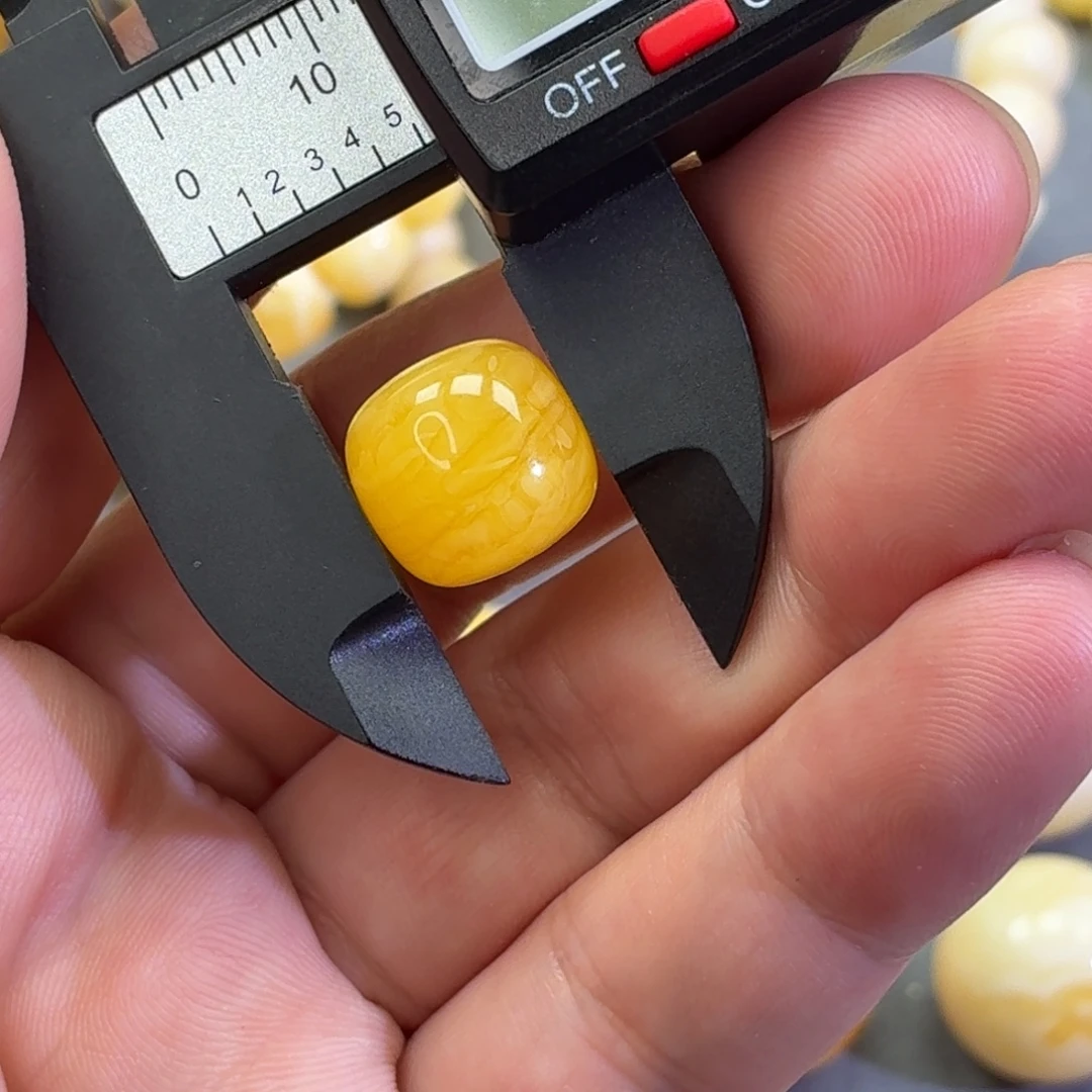 琥珀未镶嵌裸石老型