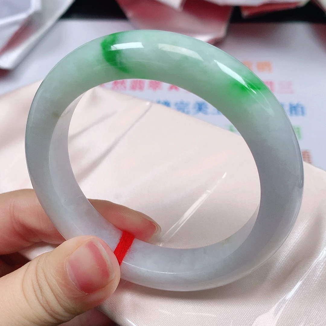 翡翠未镶嵌手镯1702