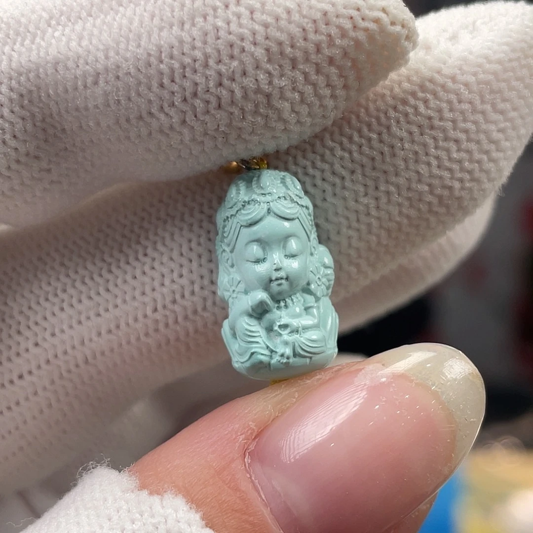 绿松石未镶嵌挂件