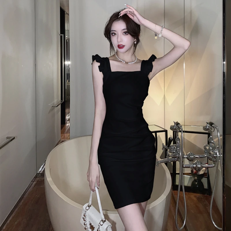 法式气质时尚方领夏季飞飞袖连衣裙显瘦性感包臀裙辣妹修身吊带女