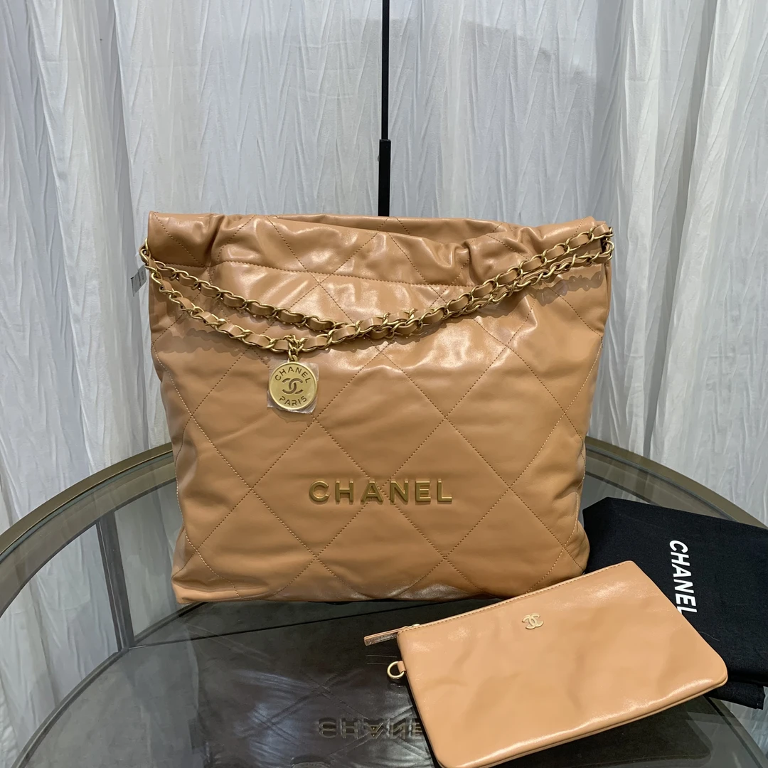 未使用 Chanel/香奈儿 Chanel中号奶茶色22bag