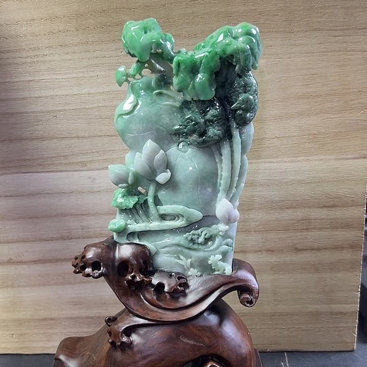 翡翠未镶嵌摆件翡翠
