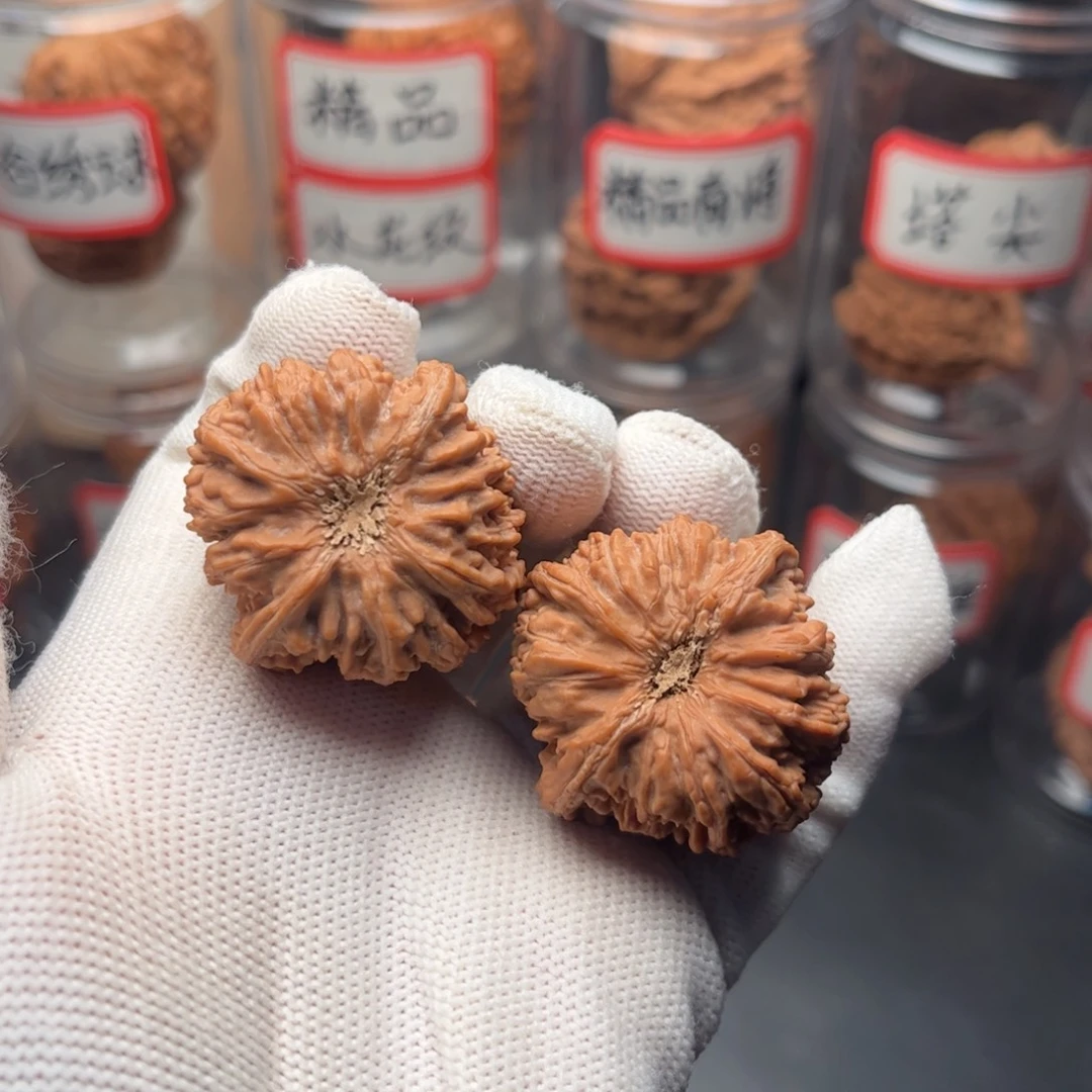 雲***龍把件文玩核桃36全品塔尖