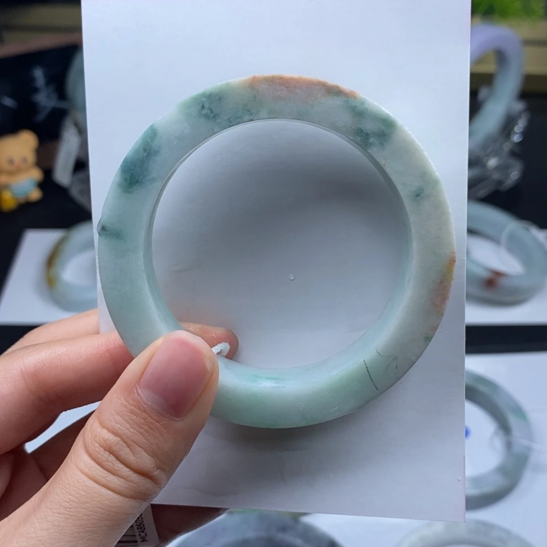 未镶嵌手镯定制翡翠绿瓦红砖