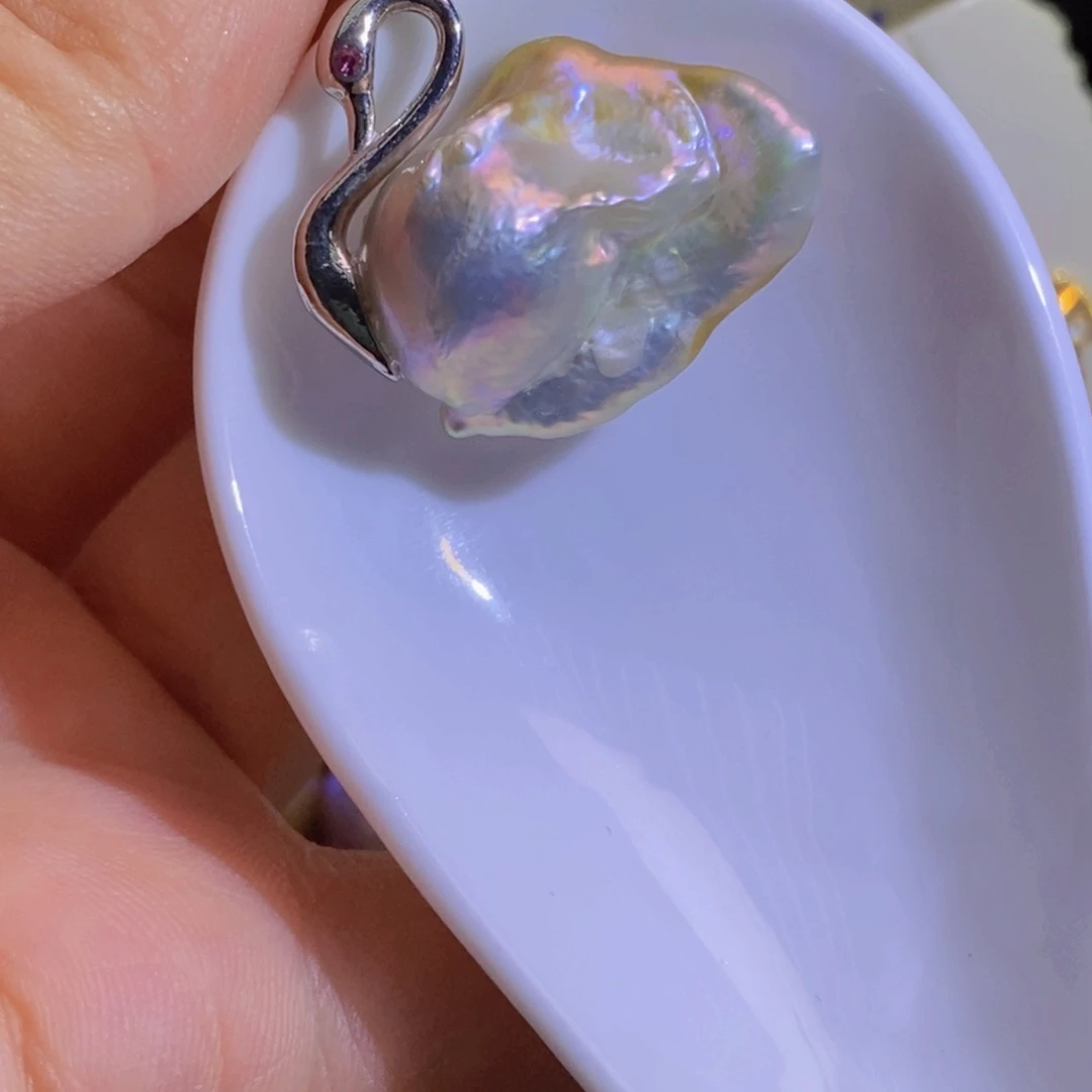 银S925镶嵌淡水珍珠天然珍珠无染色，无优化