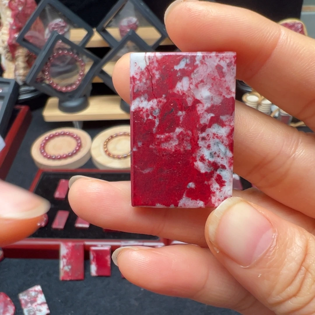 天然辰砂天然朱砂无事牌