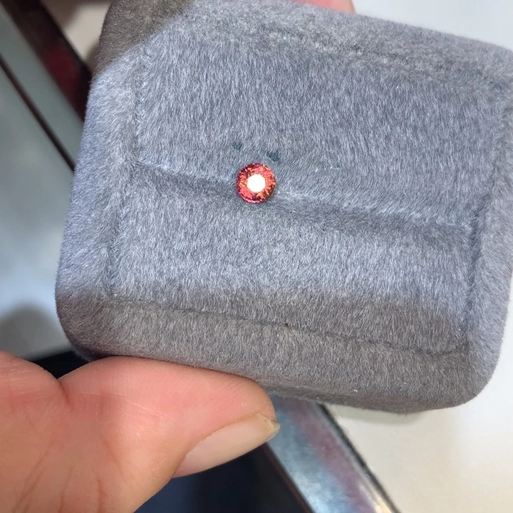 碧玺裸石未镶嵌裸石71分