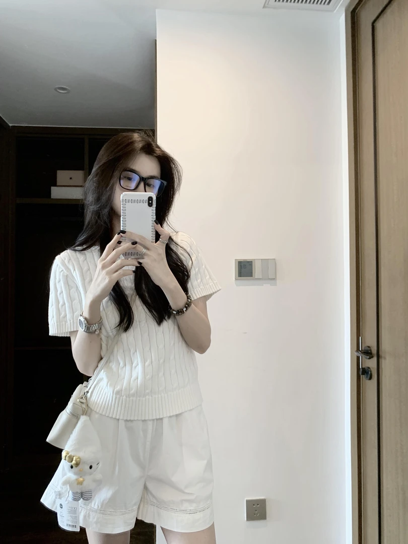 【糯米糍】夏日新款小众设计感网红洋气针织短袖上衣高腰显瘦短裤女