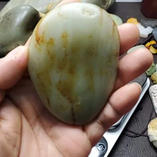 和田玉（糖玉）未镶嵌挂件