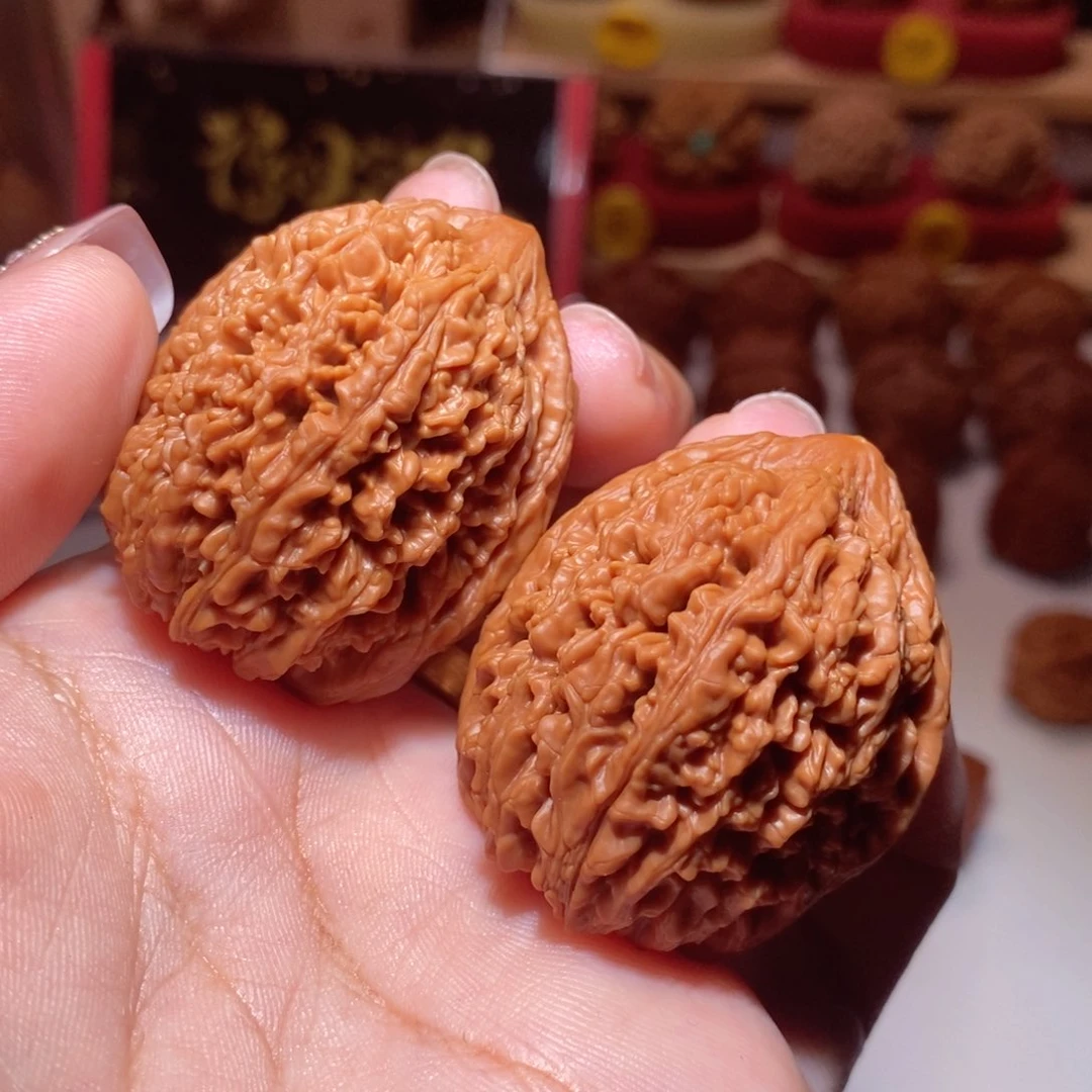 文玩核桃把件37尺蒜头