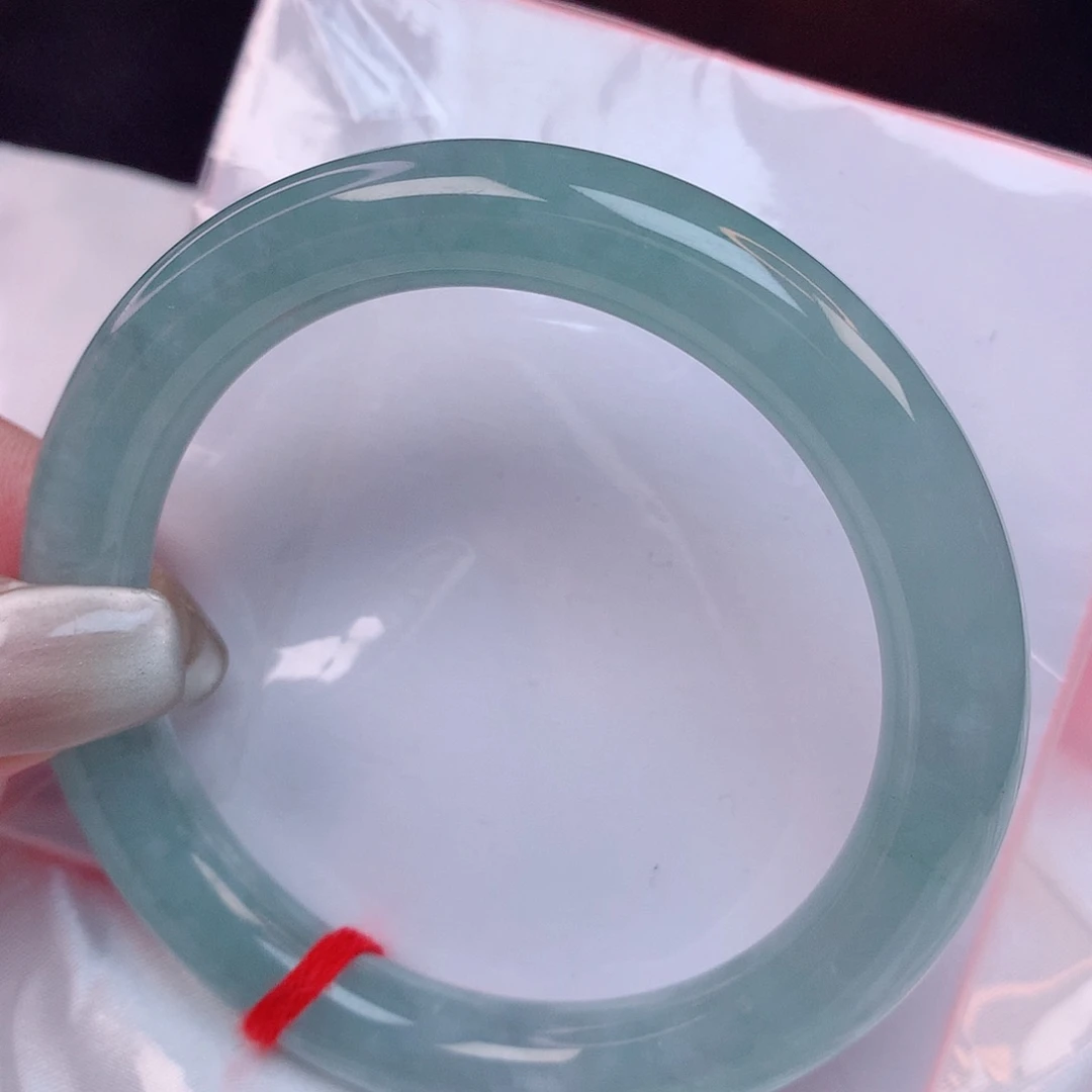 翡翠手镯未镶嵌55+ 翡翠手镯