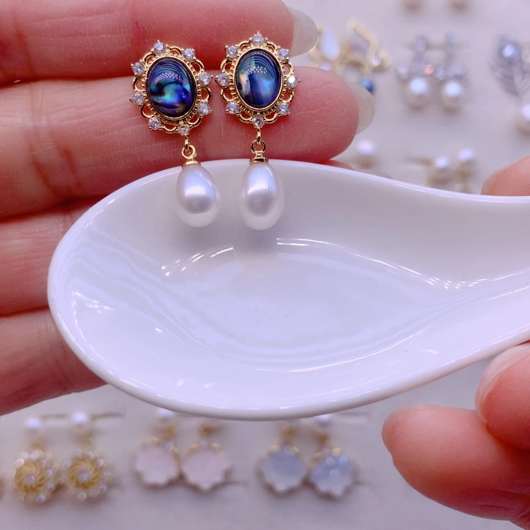 淡水珍珠耳饰合金