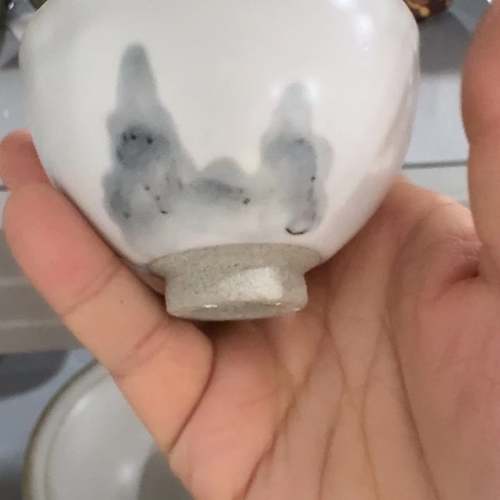 主人杯一个，瓷。。。。