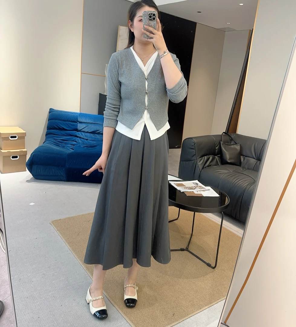 【欧加粒粒】春季洋气定制显瘦设计感假两件T恤半裙套装CQ25021952