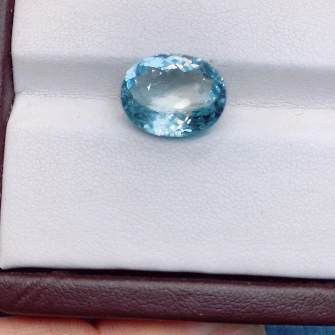 海蓝宝石裸石未镶嵌海蓝宝6.8克拉11.5*14.5