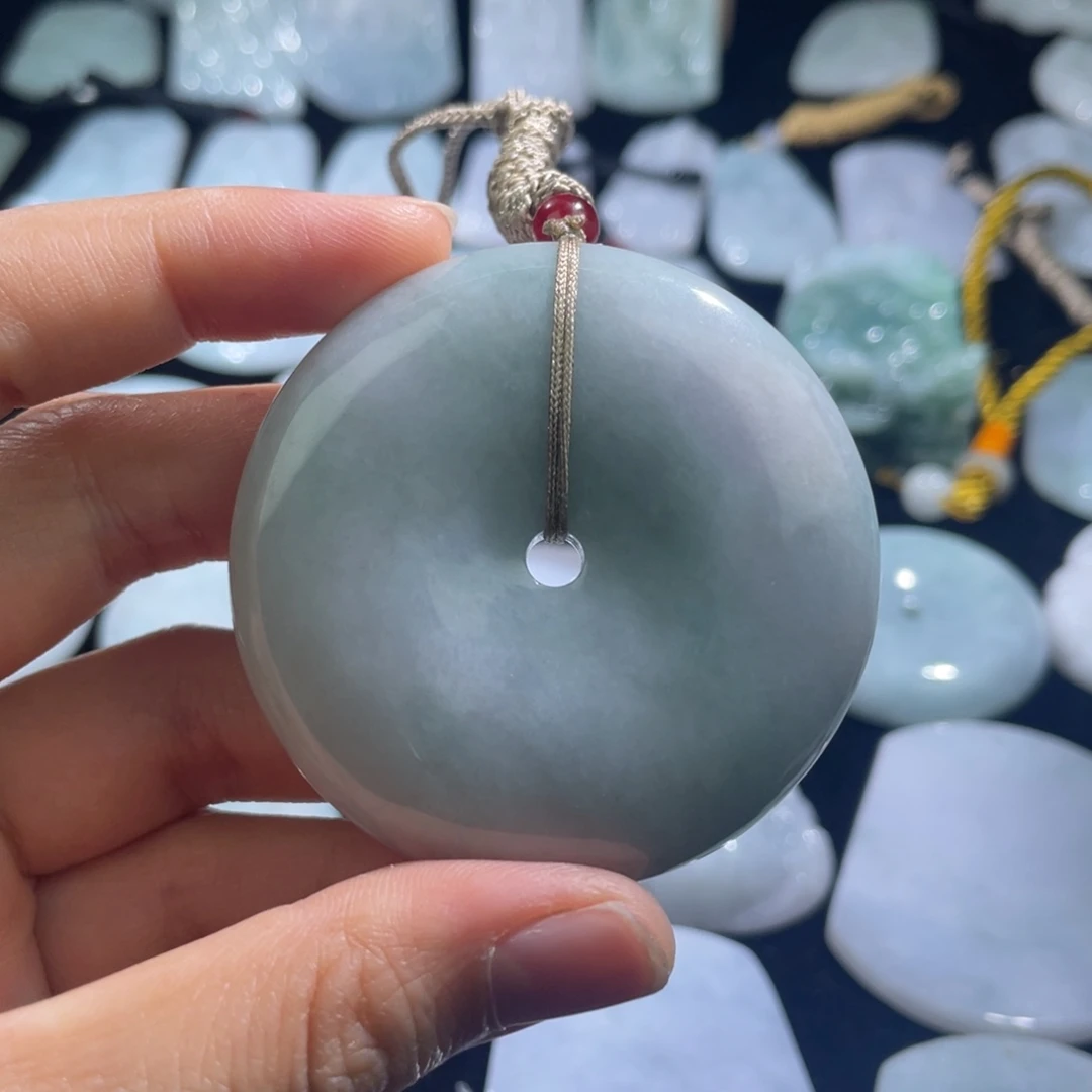 翡翠未镶嵌颈饰扣子