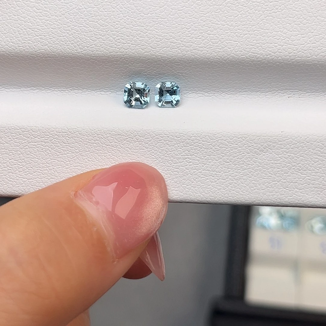 海蓝宝石裸石天然纯净无暇一对0.5克拉