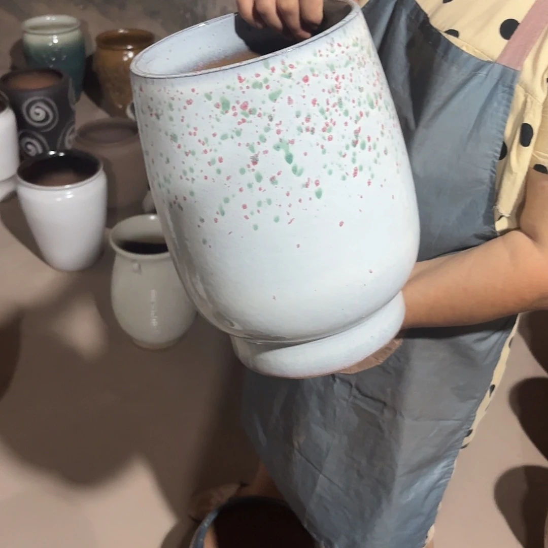 紫砂花盆口20高30一个