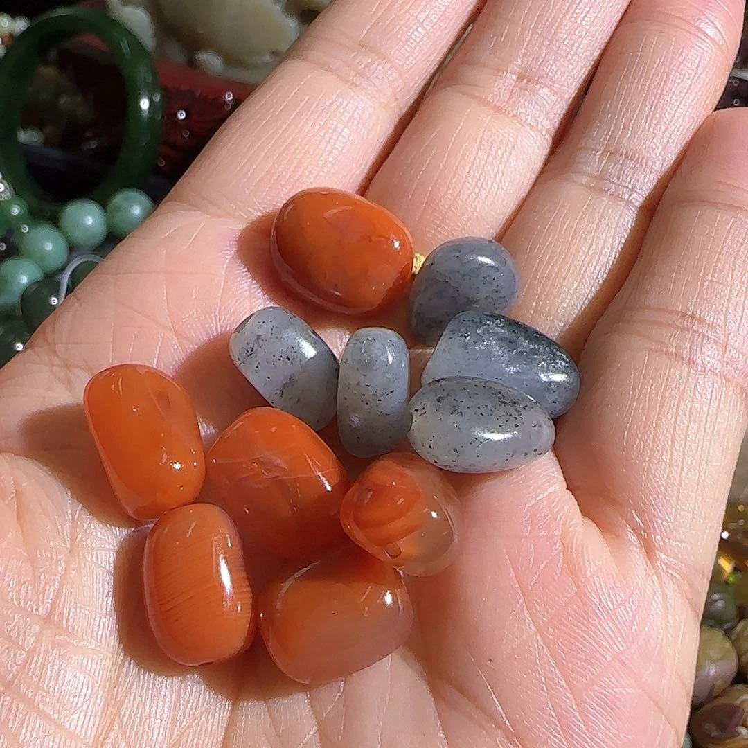 和田玉未镶嵌颈饰用****2共11个