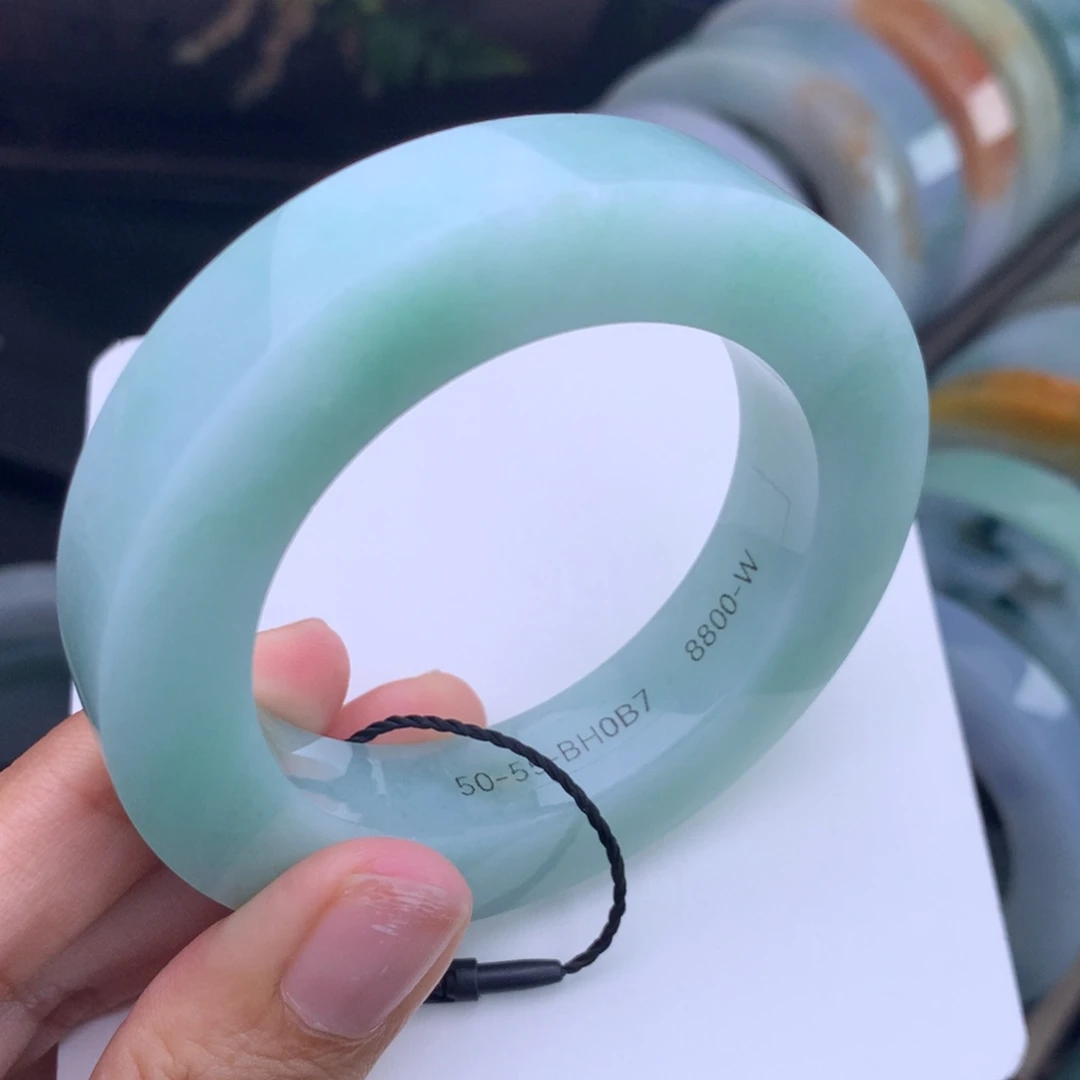 定制翡翠未镶嵌手镯不退不换