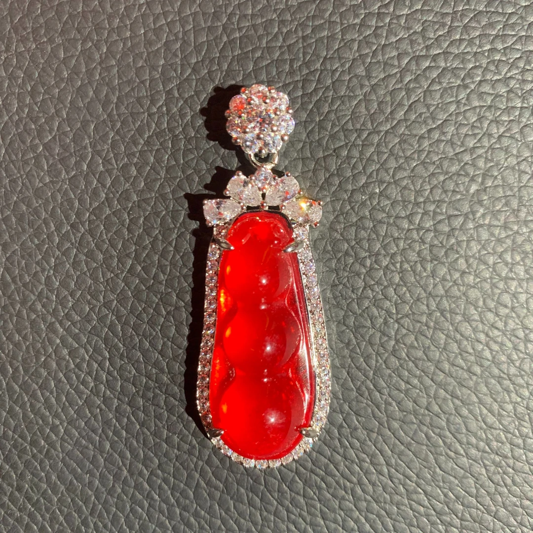 红翡福豆镶嵌吊坠（多样发其一）B231