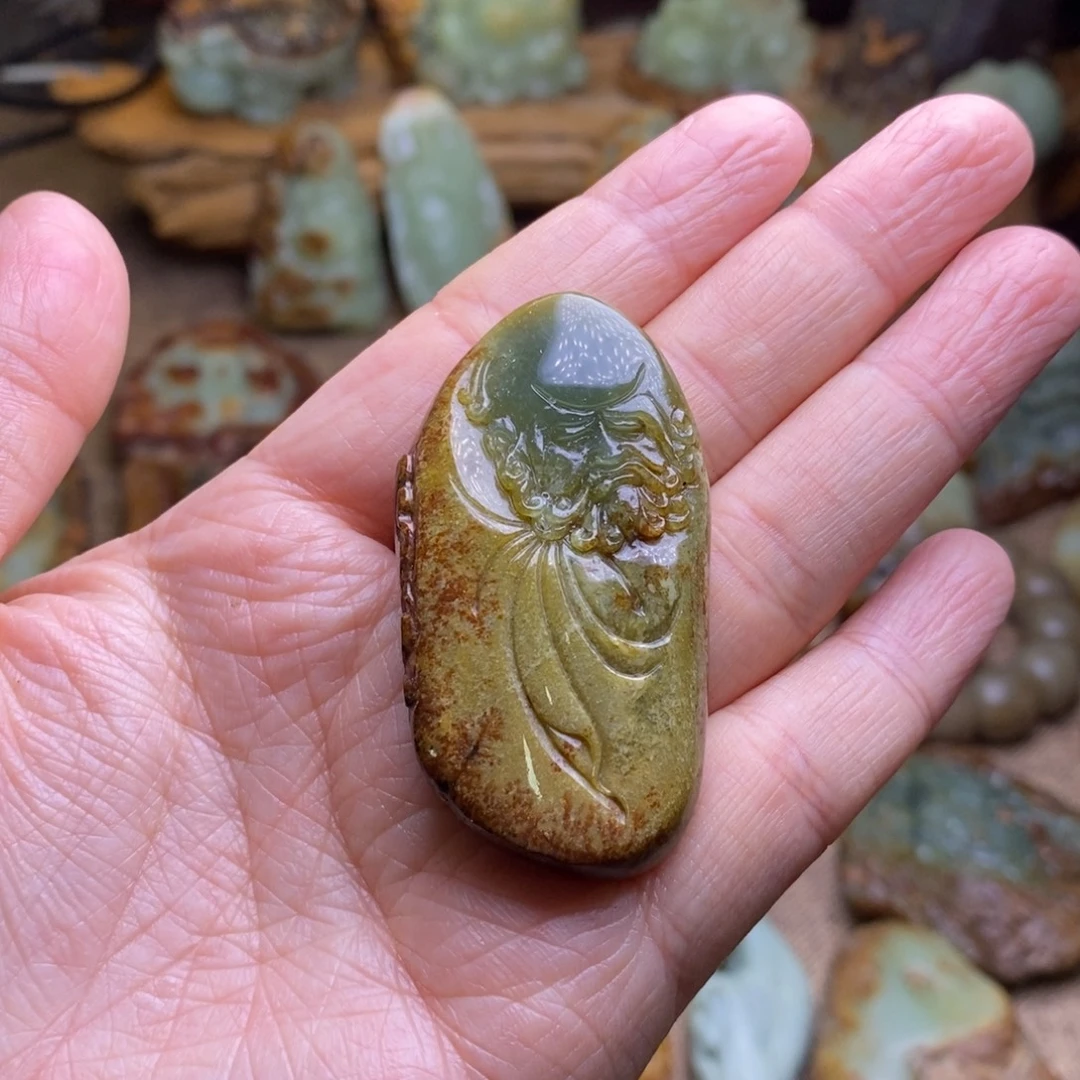 岫岩河磨玉（透闪石质玉）未镶嵌把件